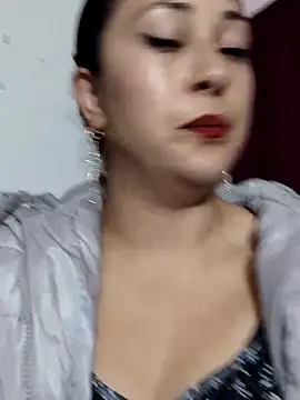 Snapshot of LisbethMoore_ chatting on May 2026 10:15:02 PM LisbethMoore online show from May 2026 10:15:02 PM