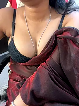 Spicy sari girl online show from December 2024 06:32:01 AM