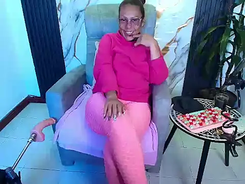 Snapshot of BrendaSex_Hot chatting on March 2026 10:25:01 PM BrendaSex Hot online show from March 2026 10:25:01 PM