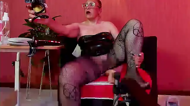 BrendaSex Hot online show from May 2026 10:18:02 PM