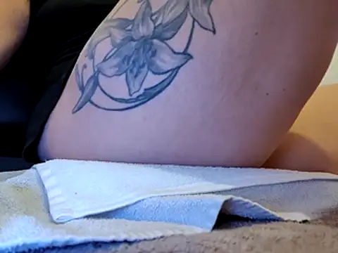 sweethotmilf888 online show from May 2026 02:57:01 PM