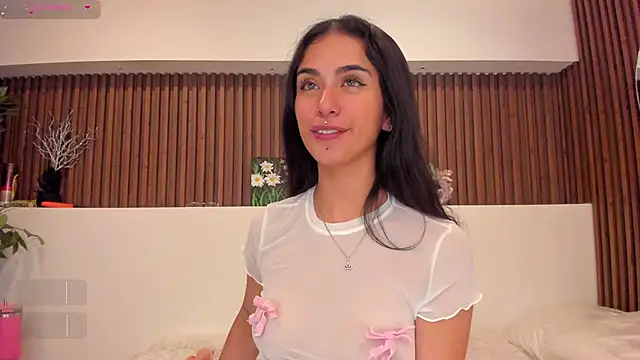 isabella cooper9 online show from December 2024 11:29:01 PM