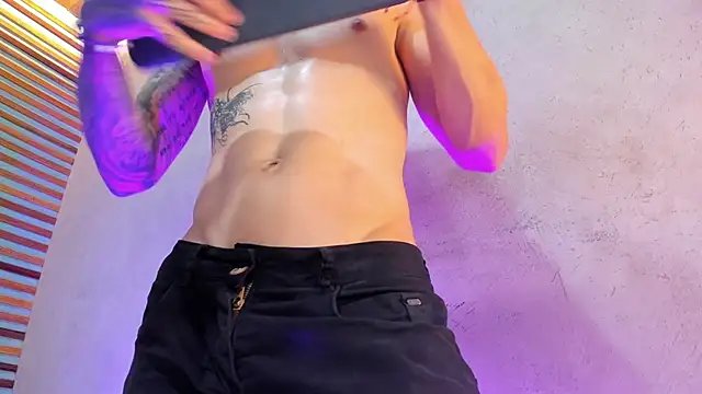 french sexx online show from December 2025 07:31:01 PM