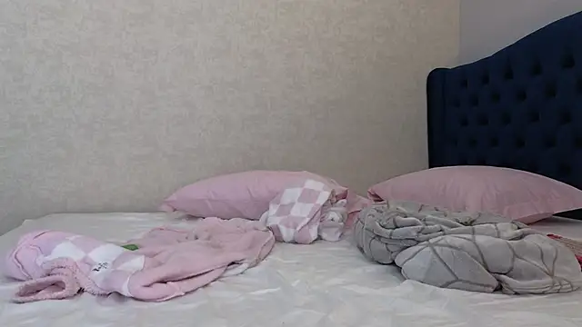 kimmie meow online show from February 2025 10:14:02 PM