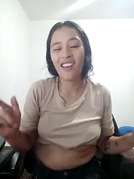 Hanha00 online show from October 2025 01:15:01 AM