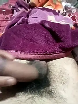 Snapshot of CoralNoise42 chatting on February 2026 04:24:01 AM CoralNoise42 online show from February 2026 04:24:01 AM