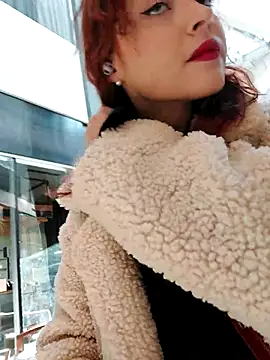 Snapshot of Times__Square chatting on March 2025 05:13:02 AM Times Square online show from March 2025 05:13:02 AM