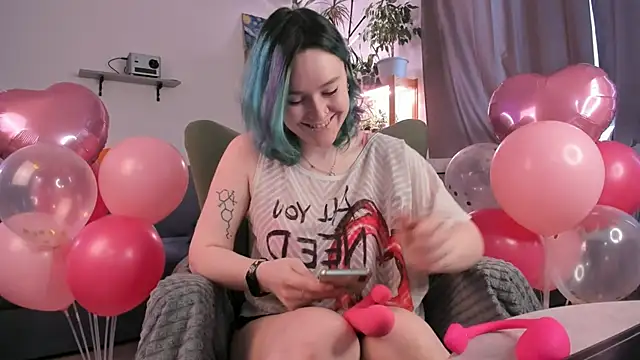 alisahug online show from December 2025 08:41:01 AM