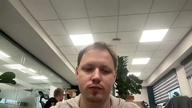 Snapshot of streamy_test11 chatting on January 2025 11:01:02 AM streamy test11 online show from January 2025 11:01:02 AM