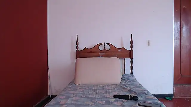 Snapshot of Freyja_eter chatting on September 2025 04:23:02 PM Freyja eter online show from September 2025 04:23:02 PM