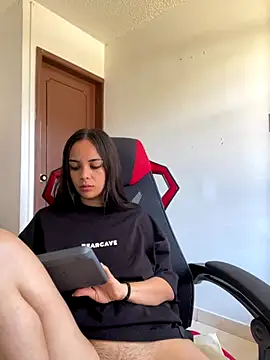 Snapshot of gabyaridi chatting on December 2024 01:42:02 PM gabyaridi online show from December 2024 01:42:02 PM