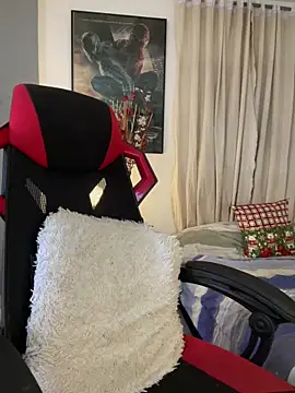 Snapshot of gabyaridi chatting on December 2024 03:58:01 PM gabyaridi online show from December 2024 03:58:01 PM