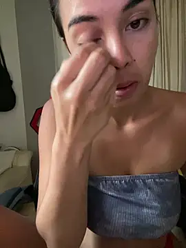 Snapshot of gabyaridi chatting on February 2025 11:34:01 AM gabyaridi online show from February 2025 11:34:01 AM