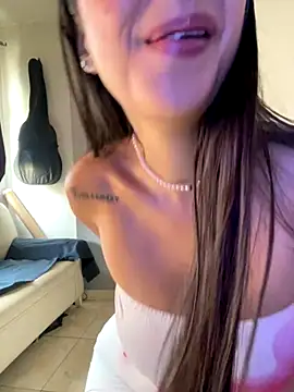 Snapshot of gabyaridi chatting on September 2025 02:40:02 PM gabyaridi online show from September 2025 02:40:02 PM