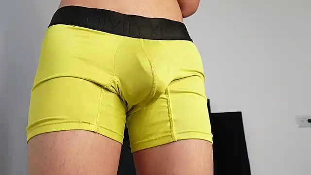 MarcoAlexLatino online show from September 2025 03:30:02 AM