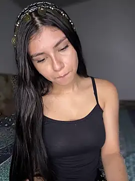 Snapshot of hurrem_18 chatting on February 2026 07:47:02 PM hurrem 18 online show from February 2026 07:47:02 PM