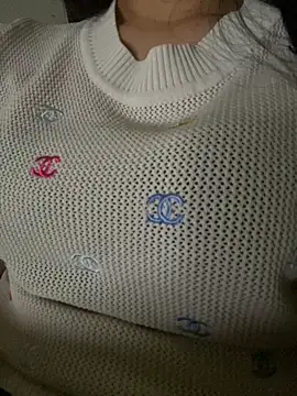 Tuongvy05 online show from October 2025 04:16:02 PM