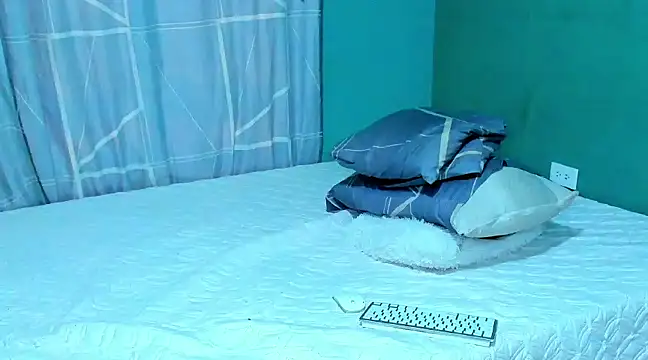 Snapshot of Chandler_ken chatting on December 2024 11:35:02 PM Chandler ken online show from December 2024 11:35:02 PM