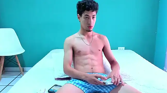 Snapshot of Chandler_ken chatting on March 2025 04:33:02 PM Chandler ken online show from March 2025 04:33:02 PM