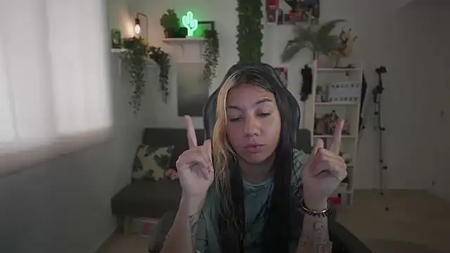 blvckbabyweed07 online show from May 2026 03:06:02 PM