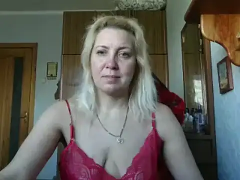 IrinaB1 online show from May 2026 07:15:02 AM