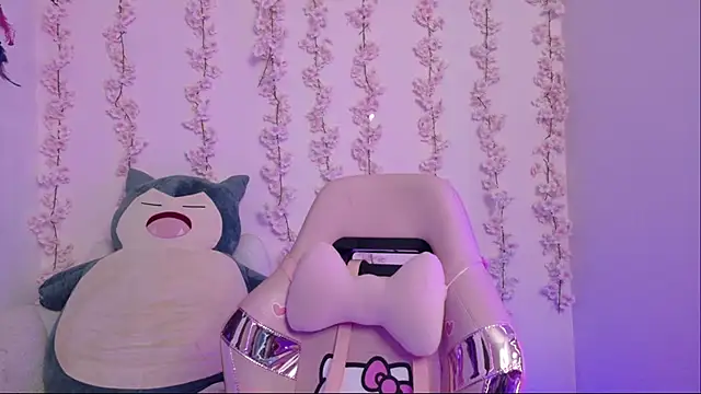 Haelycute online show from March 2026 12:36:01 AM