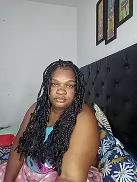 Snapshot of lilybaudyn_ chatting on October 2025 11:33:01 PM lilybaudyn online show from October 2025 11:33:01 PM