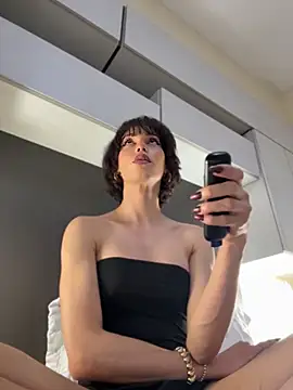 Carlita cute online show from June 2026 09:14:01 AM