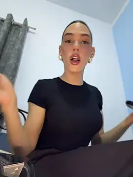Carlita cute online show from July 2026 06:48:02 PM