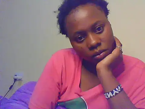 Snapshot of EBONYVANILLA02 chatting on November 2025 08:52:01 PM EBONYVANILLA02 online show from November 2025 08:52:01 PM