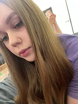 Snapshot of Marylallka5 chatting on March 2026 12:11:01 PM Marylallka5 online show from March 2026 12:11:01 PM