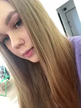 Snapshot of Marylallka5 chatting on March 2026 01:51:01 PM Marylallka5 online show from March 2026 01:51:01 PM