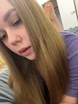 Snapshot of Marylallka5 chatting on March 2026 02:10:01 PM Marylallka5 online show from March 2026 02:10:01 PM