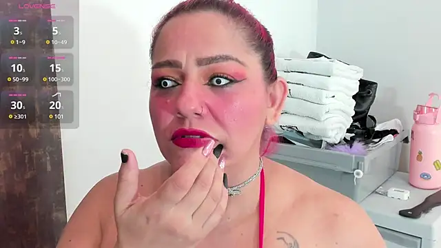 Aaliyah Padron online show from December 2024 08:15:01 PM