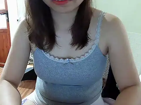 Angela-Eira online show from July 2026 06:42:02 AM