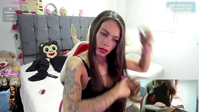 sweetlittlelisa online show from June 2026 08:24:01 PM