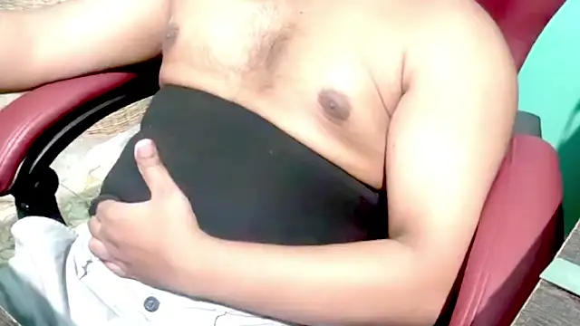 Snapshot of telugu_boy_ chatting on March 2025 02:44:01 PM telugu boy online show from March 2025 02:44:01 PM