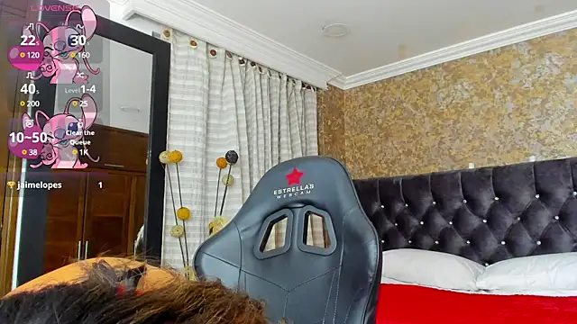 stella xue online show from February 2025 01:34:02 AM