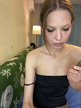 KateMariett online show from June 2026 09:18:01 PM