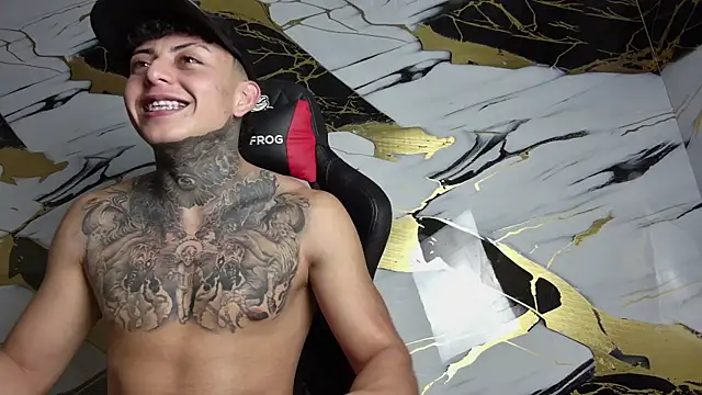 Kevin22 222 online show from January 2025 02:06:01 AM