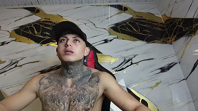 Kevin22 222 online show from January 2025 02:04:02 AM