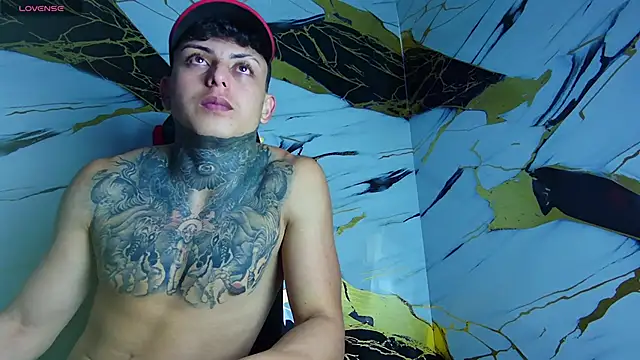 Kevin22 222 online show from February 2025 02:12:01 AM