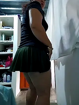 Snapshot of Fulopp15 chatting on January 2025 05:00:02 PM Fulopp15 online show from January 2025 05:00:02 PM