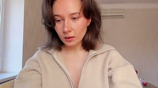 Lilith lutherlow online show from March 2025 10:57:01 AM