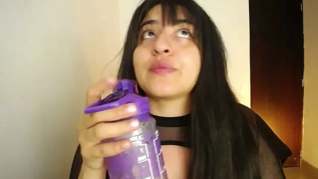 Snapshot of moritalatina chatting on February 2025 02:14:02 AM moritalatina online show from February 2025 02:14:02 AM