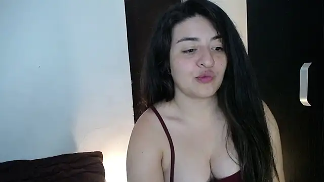 Snapshot of moritalatina chatting on March 2025 02:55:02 AM moritalatina online show from March 2025 02:55:02 AM