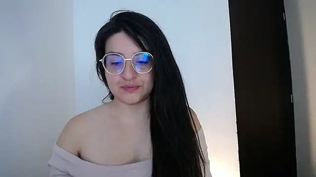 Snapshot of moritalatina chatting on March 2025 12:43:01 AM moritalatina online show from March 2025 12:43:01 AM