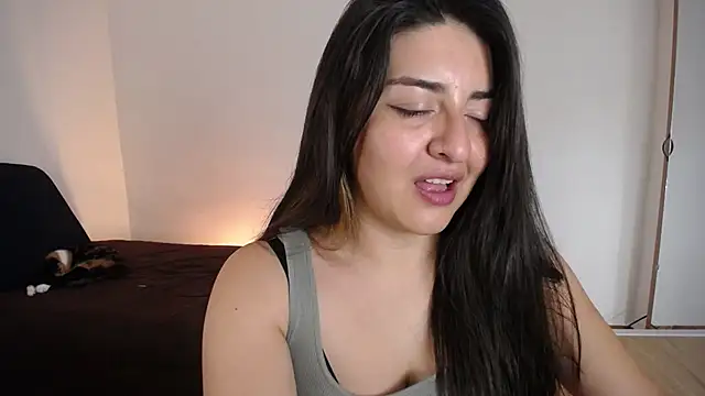 Snapshot of moritalatina chatting on February 2026 09:47:02 PM moritalatina online show from February 2026 09:47:02 PM