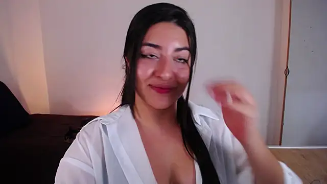 Snapshot of moritalatina chatting on March 2026 05:42:02 PM moritalatina online show from March 2026 05:42:02 PM