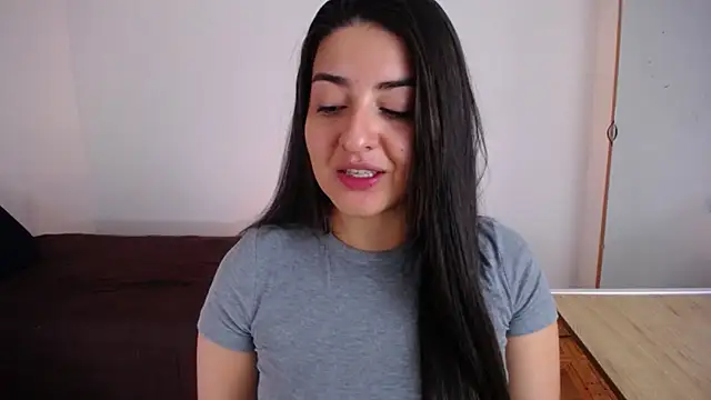 Snapshot of moritalatina chatting on March 2026 05:17:01 PM moritalatina online show from March 2026 05:17:01 PM